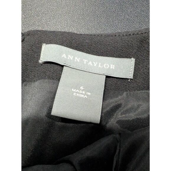 Ann Taylor Black Stretch WOOL Career Sheath Skirt Button Zip Up Back Women's Siz - Picture 3 of 6